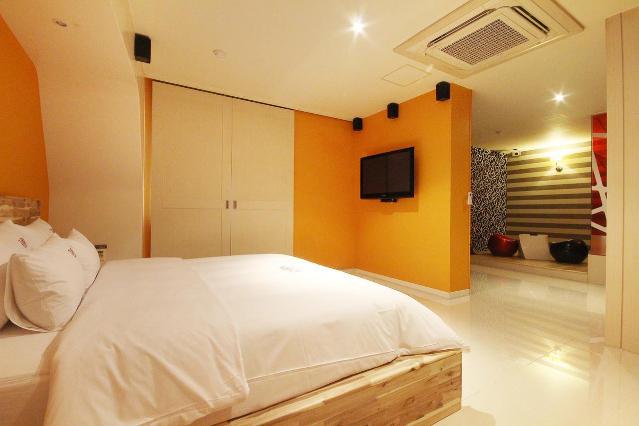 Hotel Zara Changwon Exterior photo