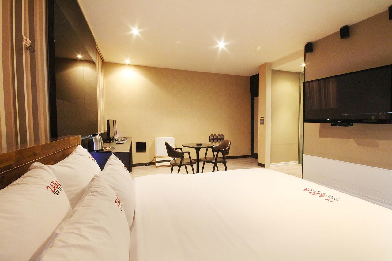 Hotel Zara Changwon Exterior photo