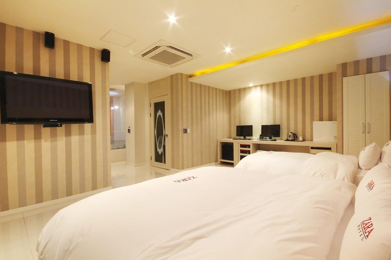 Hotel Zara Changwon Exterior photo